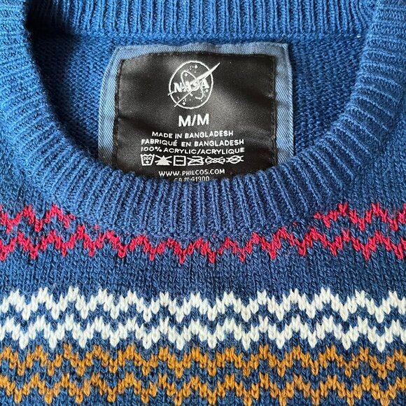 1(love) NASA Ugly Christmas Sweater-Captain! - Picture 8 of 11